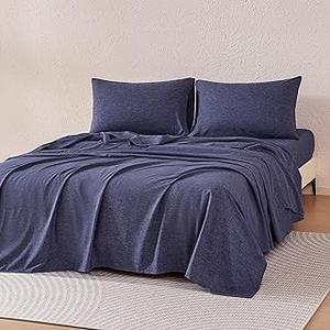 Amazon Basics Microfiber Fitted Sheet Set